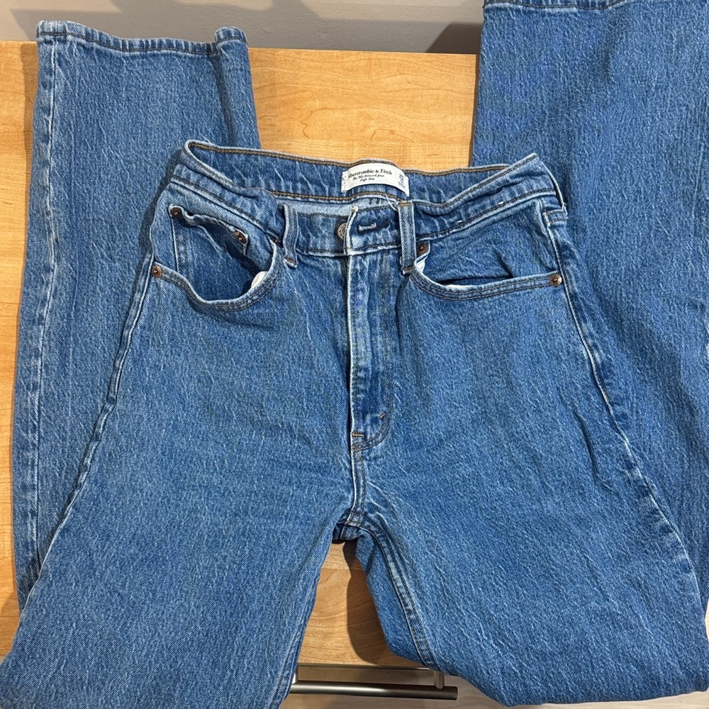 The 90 Relaxed Jean Abercrombie and Fitch
